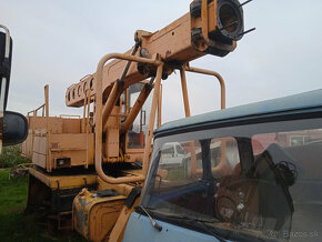 TATRA UDS NA NAHRADNE DIELY - 4