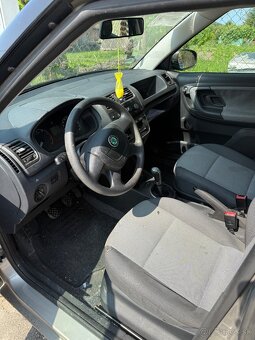 Skoda fabia 2 - 4