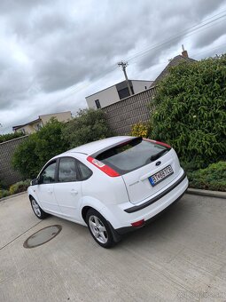 Ford Focus - 4
