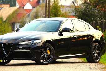 Alfa Romeo Giulia 2.0 Turbo 280 Veloce AT AWD - 4