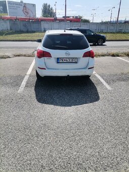 Predám Opel J Sports Tourer 1.7CDTi 92kw - 4