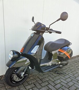 Vespa GTV 300 ABS black 2025 - 4