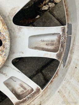 Predam elektróny/ disky Mitsubushi  R18 - 4