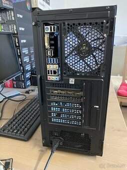 Ryzen 7 5800xt / rtx 3070ti / 32GB RAM - 4