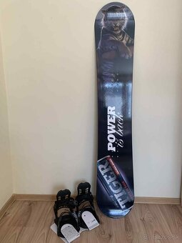 predám snowboard - 4