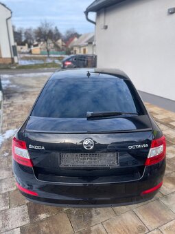 Škoda Octavia 2.0tdi 110kW DSG - 4