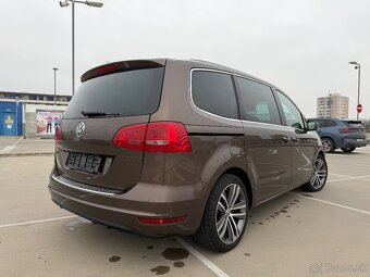 Volkswagen Sharan 2.0 TDI DSG Highline - 4