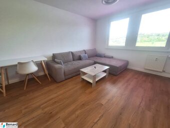 NA PRENÁJOM NOVOREKONŠTRUOVANÝ 2 IZBOVÝ BYT,PREŠOV,ĎUMBIERSK - 4