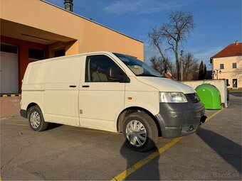 Volkswagen Transporter T5 1,9 TDi - 4