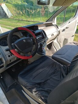 Renault trafic 1.9 cdti - 4