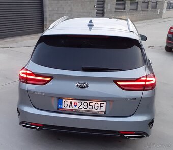 Ceed SW - 4