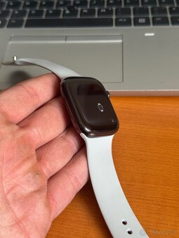 Apple Watch 10 46mm Titanium Sapphire LTE - nové - 4