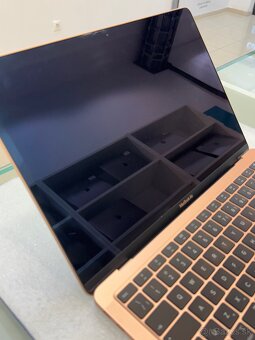 ZÁRUKA | MacBook Air 2020 Gold Rose - 4