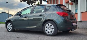 Astra J 1,4 16V Essentia - 4