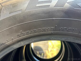 Bridgestone 235/60/18” - 4