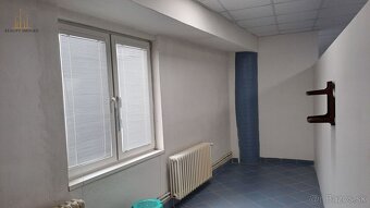 Obchodný priestor v centre mesta Humenné-prenájom - 4