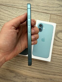 Predám iPhone 16 128 GB – teal - 4