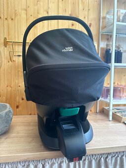 Vajíčko Britax s Isofixom - 4
