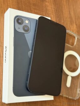 Predám Iphone 13 256gb Midnight black Top stav - 4