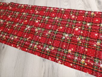 Vianočný červený karovaný obrus, štóla - 4