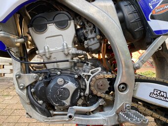 Yamaha YZ 250f - 4