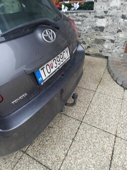 Predám Toyota Auris 1,6 benzín - 4