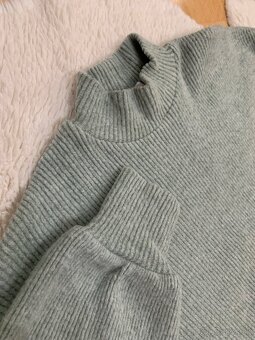 Bershka sveter crop - 4