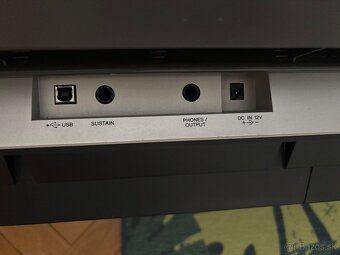 Keyboard Yamaha - 4