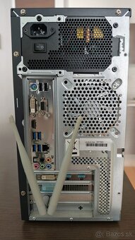 Počítač s tlačiarňou - 4