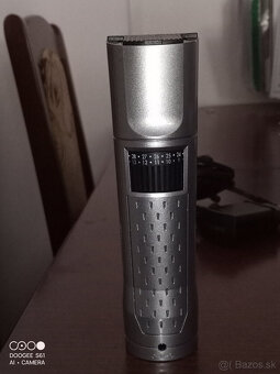 Predám holiaci strojček na bradu / vlasy BABYLISS T831E - 4
