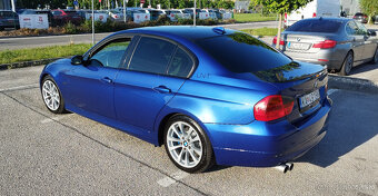 BMW 325i A/T E90 - 4
