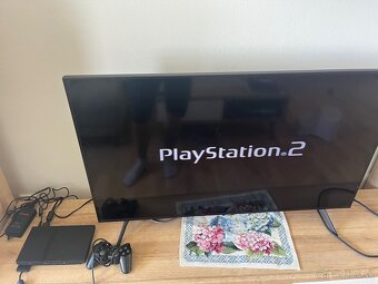 Playstation 2 - 4