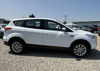 Ford Kuga 1,5 i 110kW NAVI,KŮŽE,SERVISKA benzín manuál - 4