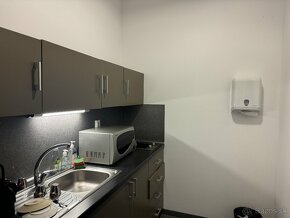 PRENÁJOM - kancelárií od 19 m2 do 296 m2, Pestovateľská, BA - 4