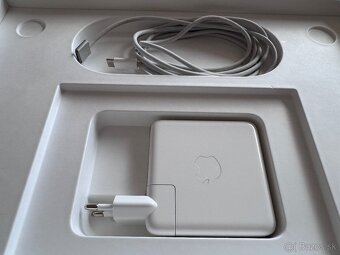 Apple MacBook Pro 14" M1 Pro, 1TB SSD, 16GB RAM - 4