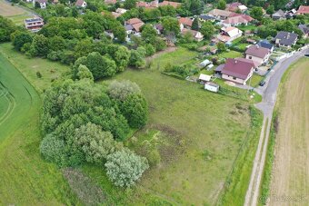 EXKLUZÍVNE – PREDAJ –  POZEMOK  ČEREŇANY   – 1165 m2 - 4