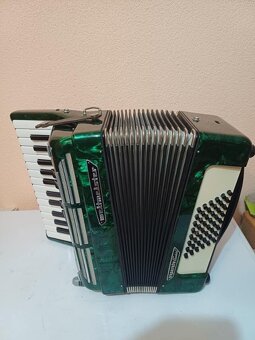 Predám akordeón Weltmeister - 4