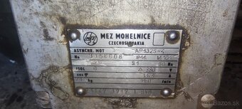 Predám Trojfázový elektromotor 5,5 kW - MEZ Mohelnice AP 132 - 4
