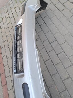 Predám zadný nárazník golf4 - 4