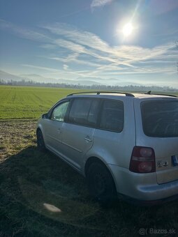 TOURAN 2.0tdi - 4
