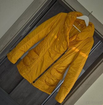 Žltá zimná bunda v.L - 4