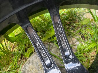 Predám disky DOTZ 18” + letné pneu 225/45 R18 - 4