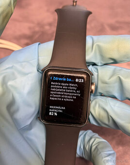 Apple Watch 3 38mm / 82% batéria - 4