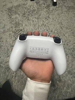 Playstation 5 - 4