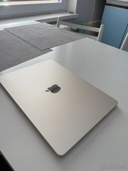 MacBook Air, Starlight, Apple M2, 2022, 16 GB - 4