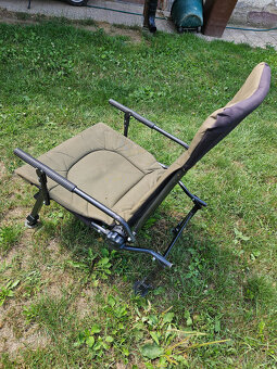 kreslo carp 50e - 4