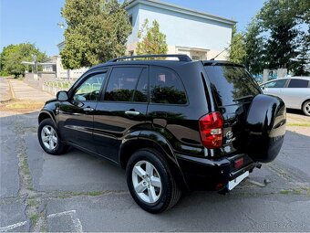 Toyota RAV4 2.0D 4x4 D4D Facelift - 4