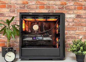 Ryzen 9 7950X\32GB\RTX 3080\SSD\1300W Zdroj - 4