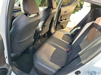 Toyota C-hr ( 2017 ) - 4