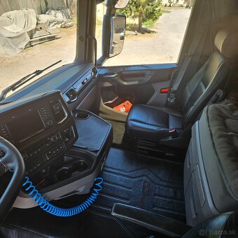 SCANIA R580 6x4 Lesovoz - 4